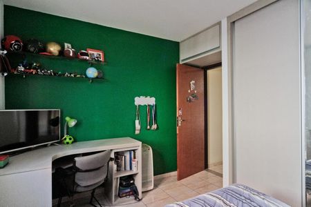 Casa à venda com 180m², 3 quartos e 3 vagasQuarto 1