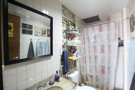 Apartamento à venda com 150m², 3 quartos e 2 vagasBanheiro social