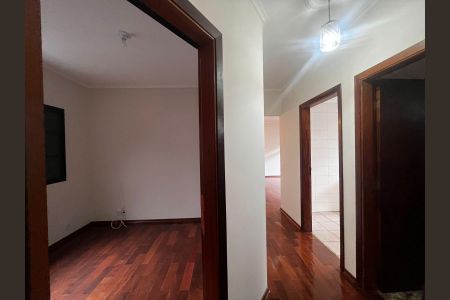 Sala de casa à venda com 4 quartos, 300m² em Jardim Chapadão, Campinas
