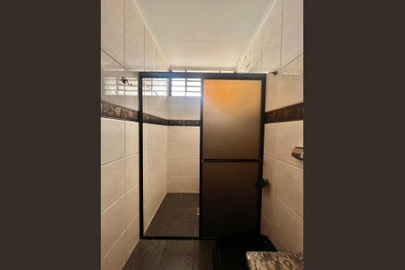 Casa à venda com 300m², 4 quartos e 8 vagasBanheiro da Suíte 4