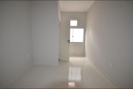 Apartamento para alugar com 70m², 2 quartos e 1 vagaSuite