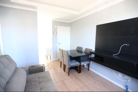 Sala de apartamento para alugar com 2 quartos, 42m² em Parque Santa Rosa, Suzano