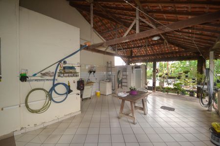 Casa para alugar com 3000m², 4 quartos e 4 vagas Casa para alugar com 3000m², 4 quartos e 4 vagasÁrea de Serviço