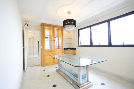 Apartamento à venda com 623m², 4 quartos e 6 vagasSala de Jantar