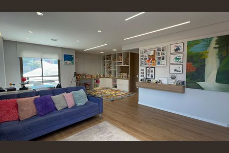 Sala de apartamento à venda com 2 quartos, 88m² em Vila Madalena, São Paulo