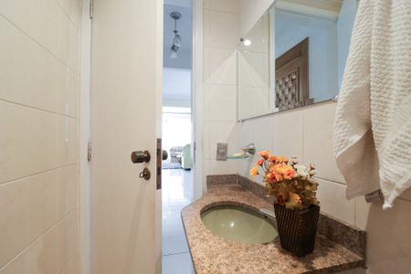 Apartamento para alugar com 370m², 4 quartos e 4 vagasLavabo 1