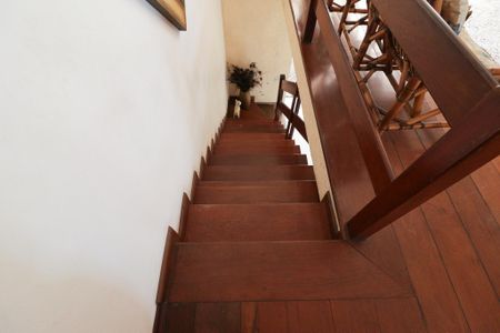 Apartamento para alugar com 370m², 4 quartos e 4 vagasEscada