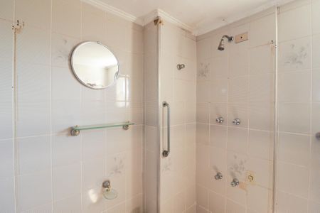 Apartamento para alugar com 370m², 4 quartos e 4 vagasBanheiro da Suíte 1