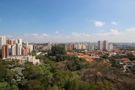 Apartamento para alugar com 145m², 3 quartos e 3 vagasVista da Suíte 1