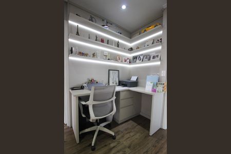 Apartamento para alugar com 145m², 3 quartos e 3 vagasEscritório