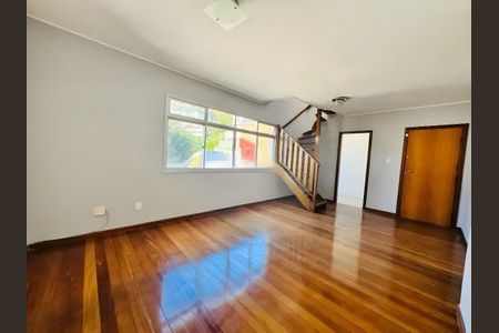 Sala de apartamento para alugar com 3 quartos, 180m² em Buritis, Belo Horizonte