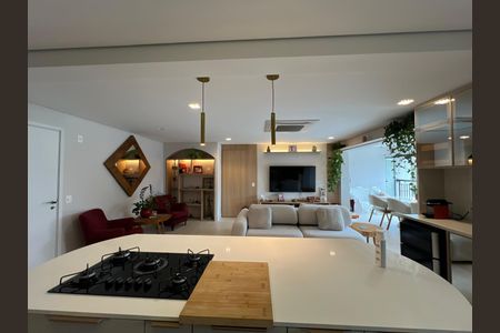 Apartamento à venda com 130m², 2 quartos e 2 vagasSala