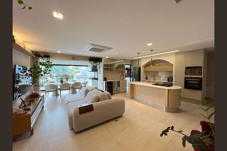 Sala de apartamento à venda com 2 quartos, 130m² em Brooklin, São Paulo