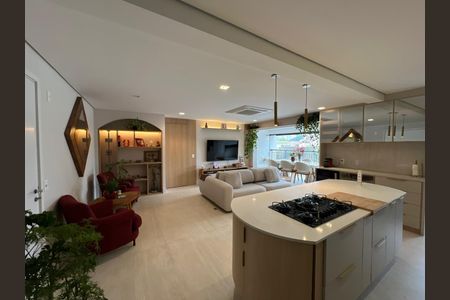 Sala de apartamento à venda com 2 quartos, 130m² em Brooklin, São Paulo