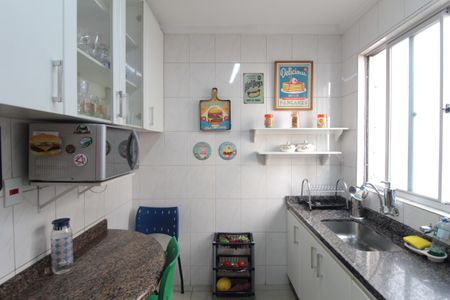 Apartamento à venda com 86m², 3 quartos e 2 vagasCozinha