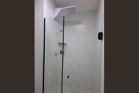 Banheiro de kitnet/studio à venda com 1 quarto, 30m² em Jardim Caravelas, São Paulo