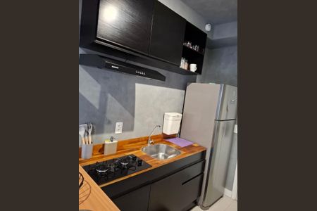 Cozinha de kitnet/studio à venda com 1 quarto, 30m² em Jardim Caravelas, São Paulo