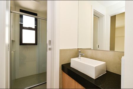 Apartamento para alugar com 63m², 2 quartos e 2 vagasBanheiro Social