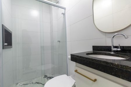 Apartamento para alugar com 33m², 2 quartos e sem vaga Apartamento para alugar com 33m², 2 quartos e sem vagaBanheiro