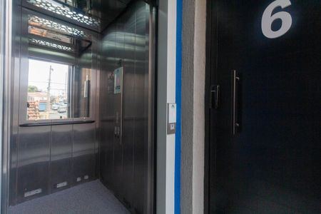 Apartamento para alugar com 33m², 2 quartos e sem vaga Apartamento para alugar com 33m², 2 quartos e sem vagaElevador