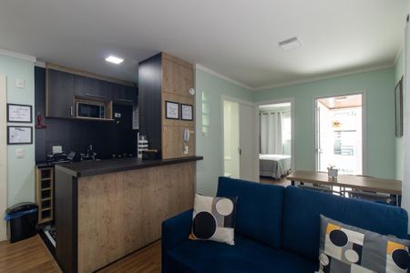 Sala de apartamento para alugar com 1 quarto, 41m² em Centro, Curitiba