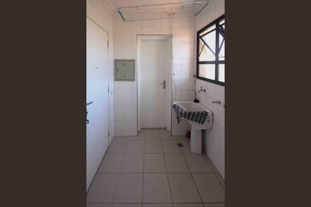 Apartamento à venda com 70m², 2 quartos e 1 vagaÁrea de Serviço