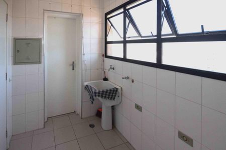 Apartamento à venda com 70m², 2 quartos e 1 vagaÁrea de Serviço