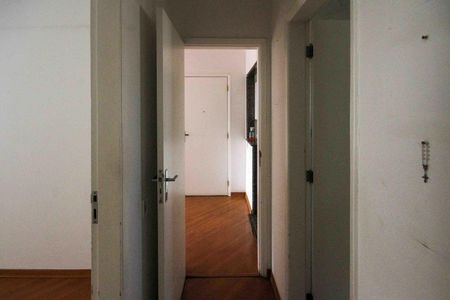 Apartamento à venda com 70m², 2 quartos e 1 vagaCorredor