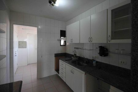 Apartamento à venda com 70m², 2 quartos e 1 vagaCozinha
