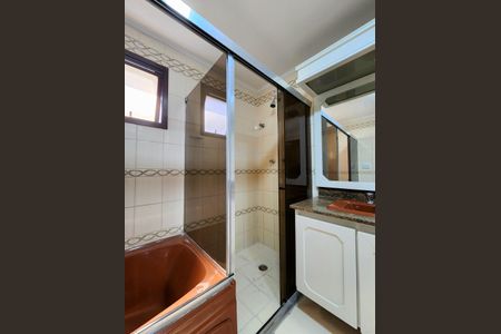 Apartamento para alugar com 242m², 3 quartos e 4 vagasBanheiro da Suíte 3