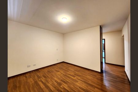 Apartamento para alugar com 242m², 3 quartos e 4 vagasSuíte 3