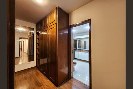 Apartamento para alugar com 242m², 3 quartos e 4 vagasCloset da suíte 3