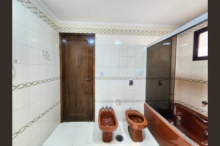 Apartamento para alugar com 242m², 3 quartos e 4 vagasBanheiro da Suíte 3