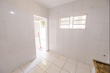 Casa para alugar com 115m², 3 quartos e 2 vagas Casa para alugar com 115m², 3 quartos e 2 vagasCozinha