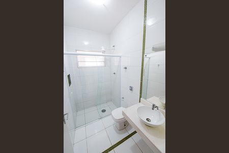 Casa para alugar com 115m², 3 quartos e 2 vagas Casa para alugar com 115m², 3 quartos e 2 vagasBanheiro Social