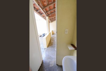 Casa para alugar com 115m², 3 quartos e 2 vagas Casa para alugar com 115m², 3 quartos e 2 vagasBanheiro de serviço
