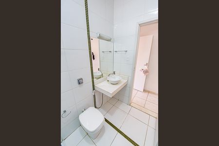 Casa para alugar com 115m², 3 quartos e 2 vagas Casa para alugar com 115m², 3 quartos e 2 vagasBanheiro Social