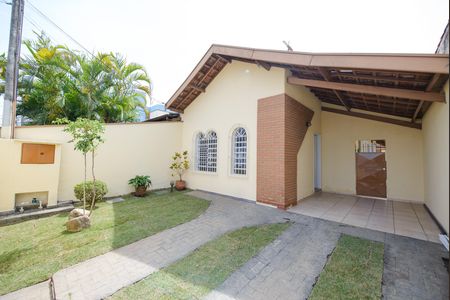 Casa para alugar com 115m², 3 quartos e 2 vagas Casa para alugar com 115m², 3 quartos e 2 vagasJardim e Garagem
