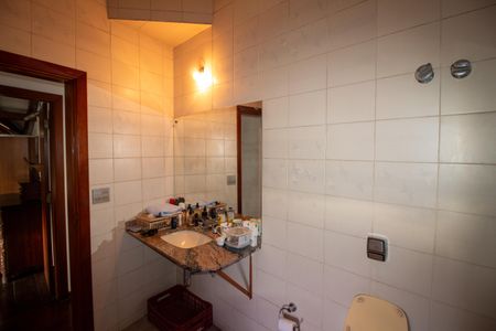 Casa à venda com 800m², 4 quartos e 6 vagasBanheiro