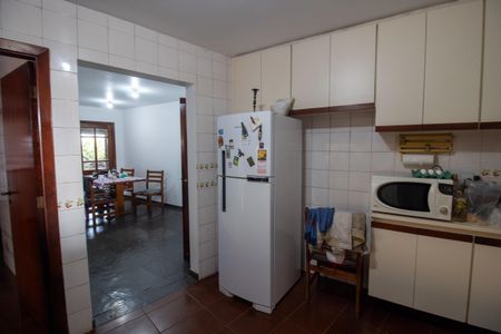 Casa à venda com 800m², 4 quartos e 6 vagasCozinha