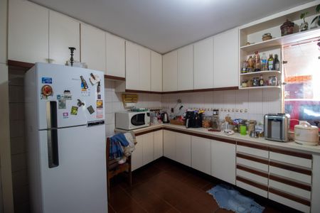 Casa à venda com 800m², 4 quartos e 6 vagasCozinha