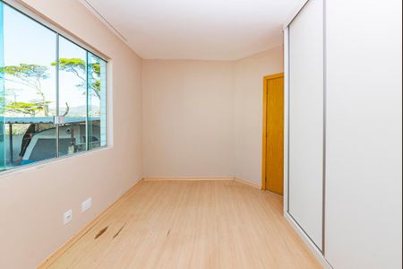 Apartamento à venda com 200m², 3 quartos e 1 vaga Apartamento à venda com 200m², 3 quartos e 1 vagaQuarto 1