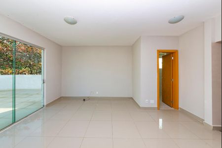 Apartamento à venda com 200m², 3 quartos e 1 vaga Apartamento à venda com 200m², 3 quartos e 1 vagaSala 2