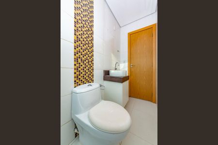 Apartamento à venda com 200m², 3 quartos e 1 vaga Apartamento à venda com 200m², 3 quartos e 1 vagaBanheiro Social 1