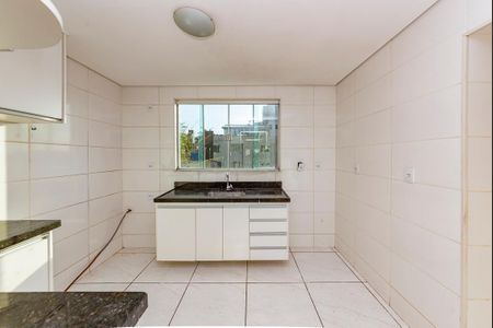 Apartamento à venda com 200m², 3 quartos e 1 vaga Apartamento à venda com 200m², 3 quartos e 1 vagaCozinha