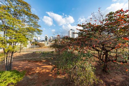 Apartamento à venda com 200m², 3 quartos e 1 vaga Apartamento à venda com 200m², 3 quartos e 1 vagaVaranda da Sala 2