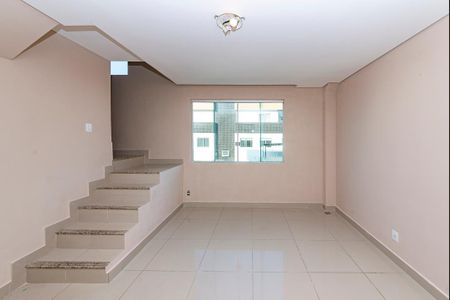 Sala 1 de apartamento à venda com 3 quartos, 200m² em Barreiro, Belo Horizonte