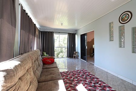 Sala 2 de casa para alugar com 4 quartos, 200m² em Centro, Viamão