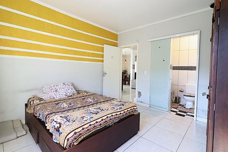 Casa para alugar com 200m², 4 quartos e 6 vagasSuíte 1