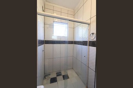 Casa para alugar com 200m², 4 quartos e 6 vagasBanheiro da Suíte 1